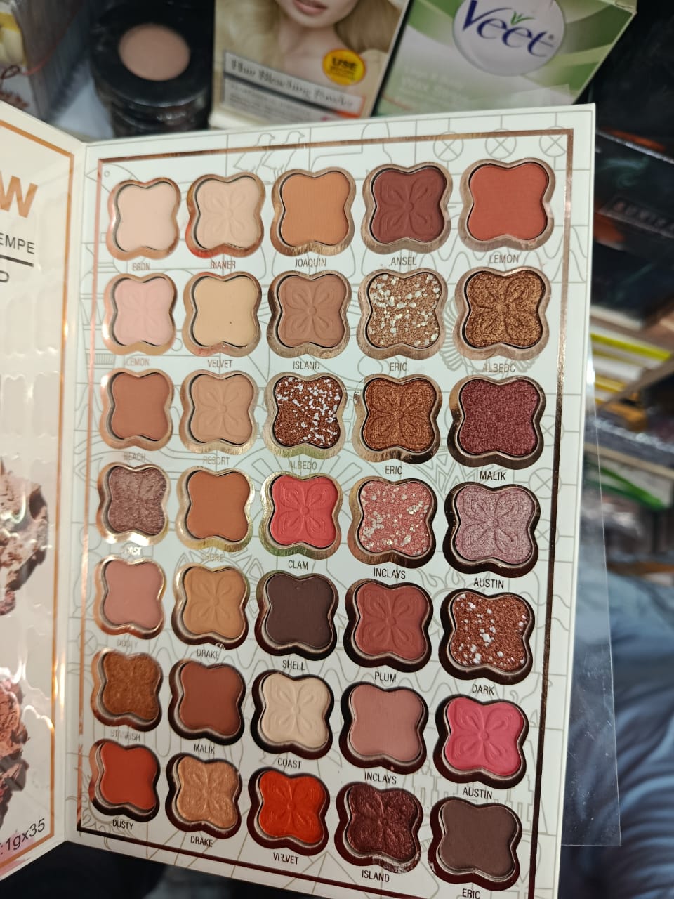 Sheglam Beauty Book Makeup Kit(Compact, Eyeshadow,Blush,Contour,Highlighter,Bronzer)